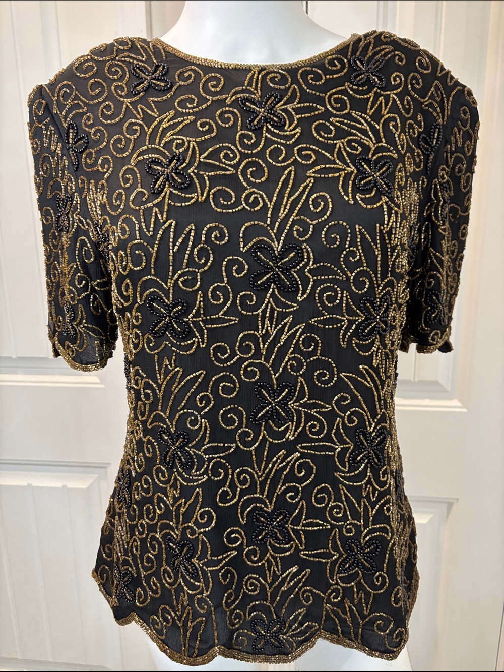 Royal Feelings Vintage Silk Black Beaded Short-Sleeve Blouse Size Medium